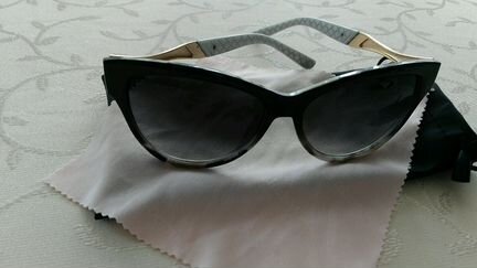 Очки солнцезащитные