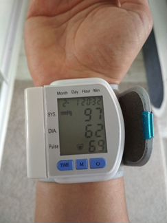 Тонометр автоматический на запястье ck-102s, новый