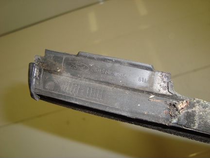 Молдинг двери горизонтальный наружный передний