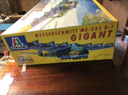 Модель самолета сборная 1:72 messerchmitt ME 323 D