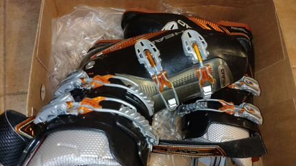 Горнолыжные ботинки head 28.5 мужские