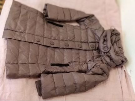 Зимние куртки для девочки 133-142 и 152см