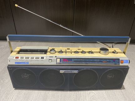 Магнитола Aiwa j 50 редчайшая