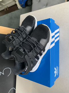 Кроссовки Adidas