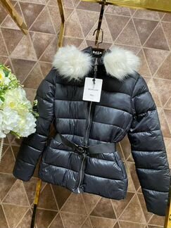 Безумно красивая куртка moncler