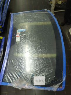 Лобовое стекло Land Rover Discovery 3 /4