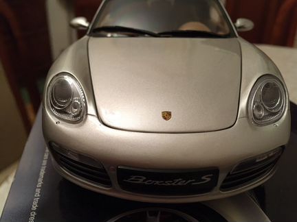 Модель Porsche Boxter S 1:18