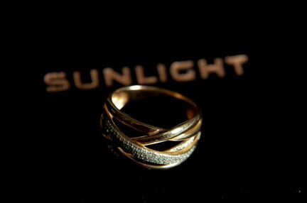 Золотое кольцо с бриллиантами