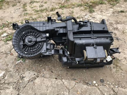 Honda Accord Hibrid печка в сборе с мотором