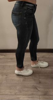 Джинсы Zara