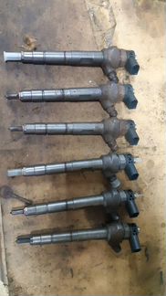 Форсунка дизельная VW 03L130277J
