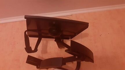 Настенный держатель для телевизора