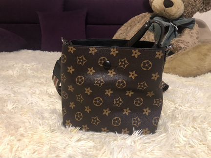 Сумка louis vuitton