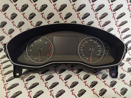 Щиток приборов Audi Q5