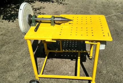 Дровокол конусный однофазный