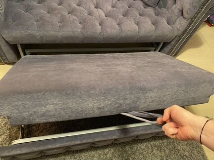 Диван 2 местный Chesterfild (раскладной)