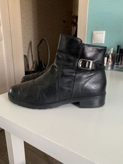 Ботинки осенние