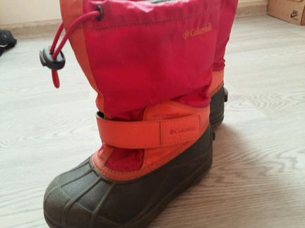 Сапоги Ботинки фирмы Columbia (Америка) 28 размера