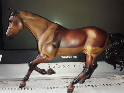 Breyer hunter лошадь