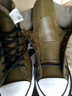 Кроссовки новые 