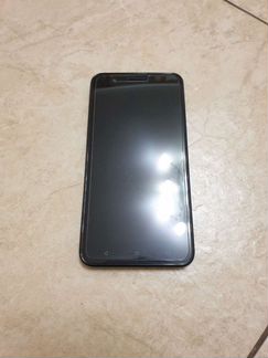 Мобильный телефон HTC One X