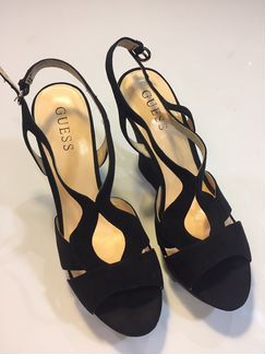 Босоножки Guess. Оригинал. Новые