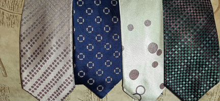 Галстук Prada. Прада. Оригинал