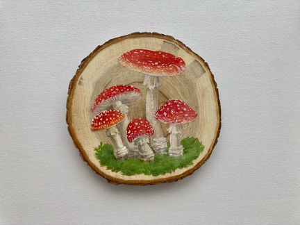 Картина на спиле мухоморы