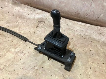 Кулиса переключения передач АКПП skoda rapid