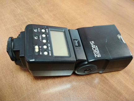 Фотовспышка Canon Speedlite 540EZ
