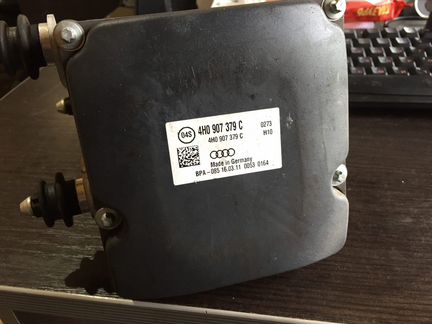 Блок управления ABS Audi A8 D4 4H