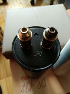 Автомобильный конденсатор 1Ф