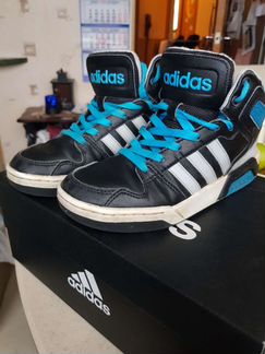 Кроссовки adidas