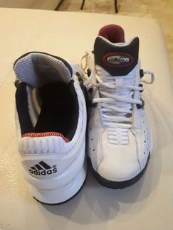 Кроссовки Adidas, размер 42