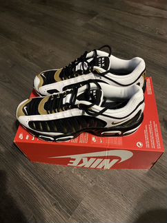 Кроссовки Nike Air Max Tailwind IV