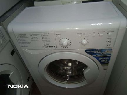 Стиральная машина бу Indesit узкий 33см 4кг
