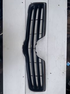 Решетка Тойота Авенсис Toyota Avensis 2006