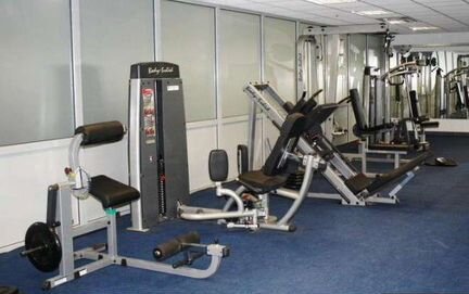 Оборудование - тренажеры бу для тренажерного зала