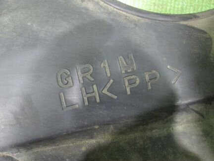 Подкрылок передний левый Мазда 6 GG 2002-2005 Седа