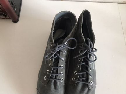 Ботинки
