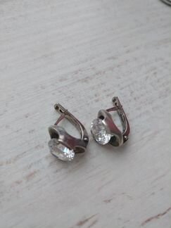 Серебряные серьги и кольца подвеска