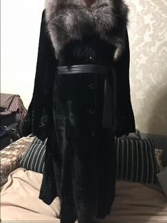 Шуба натуральная,стриженный мутон,с чернобуркой