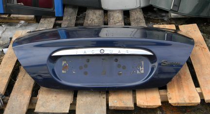 Крышка багажника Jaguar S-Type 1