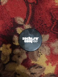 Клюшка и шайба Сочи 2014