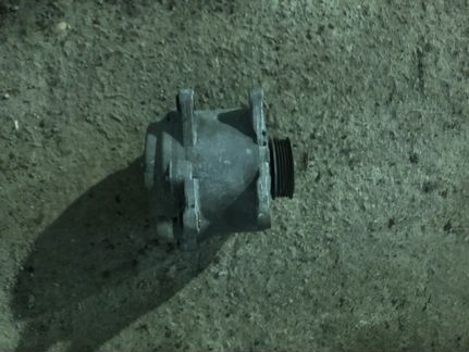 Генератор Audi A8 D3 4.2 FSI BVJ 350 лс 079903015E