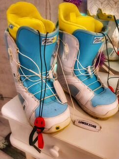 Сноуборд Burton, ботинки Burton, крепление Burton