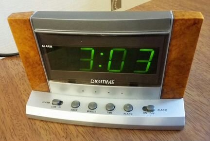 Настольные часы Digitime 0912 с будильником