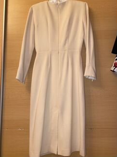 Нарядное платье белое