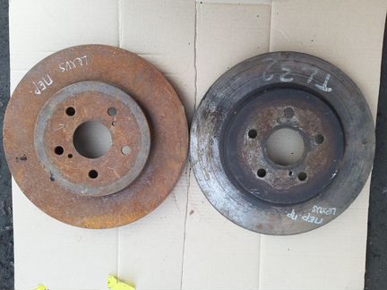 Диск тормозной передний Lexus RX 300/330/350/400h