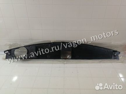 Накладка замка капота передняя Kia Sportage 3 SL